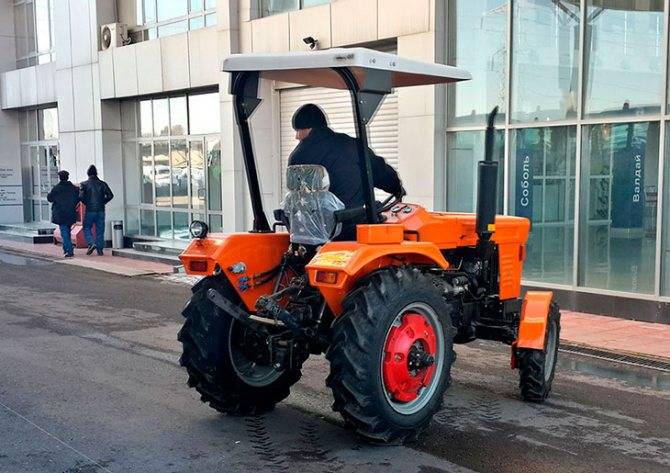 Дела дачные: покупаем минитрактор